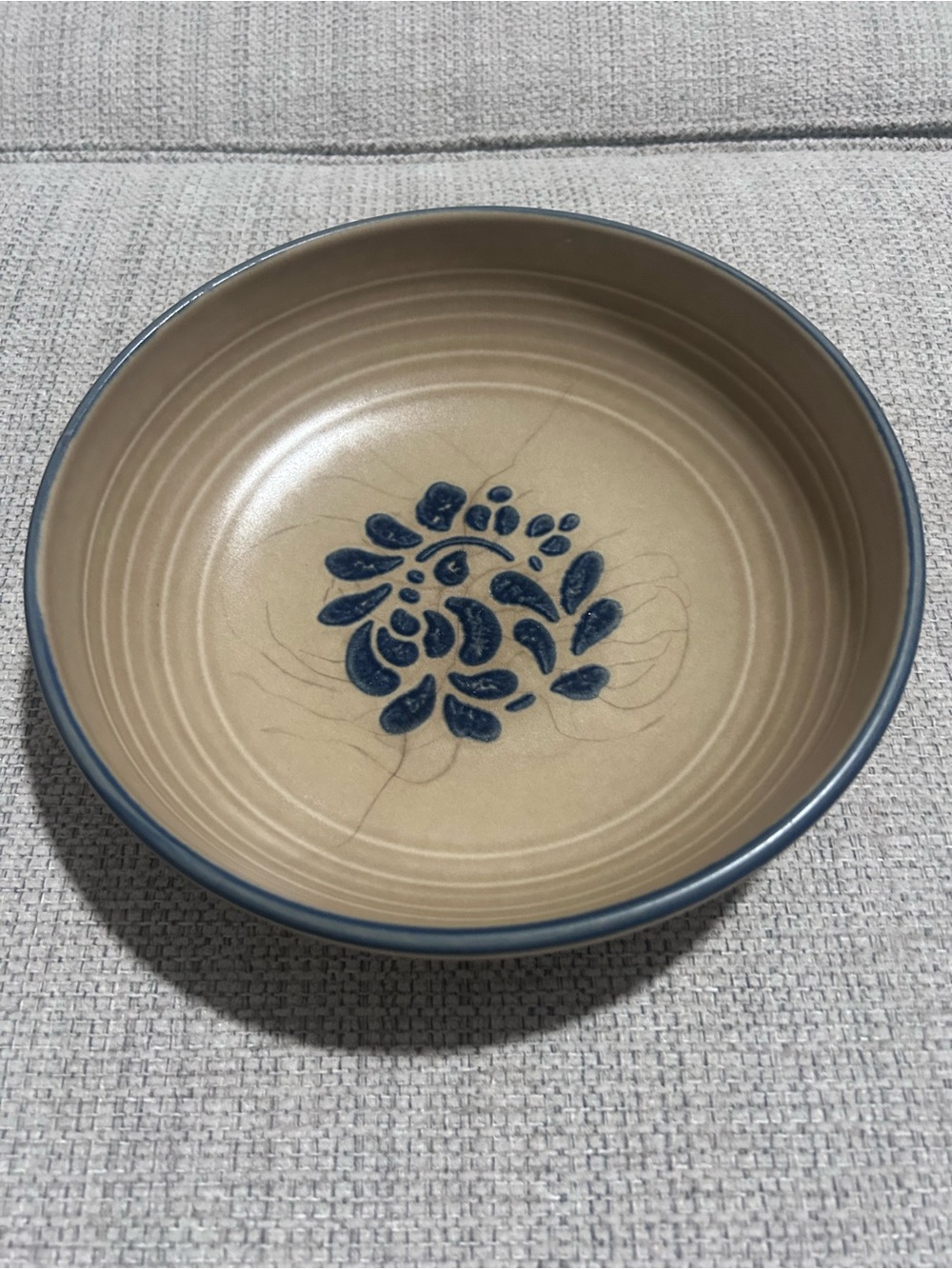 Pfaltzgraff Beige Stoneware Vegetable Bowl with Pale Blue Accent